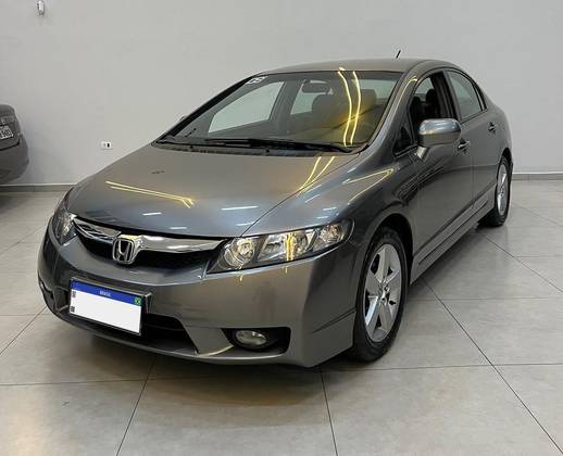 HONDA CIVIC 1.8 LXS 16V FLEX 4P AUTOMÁTICO